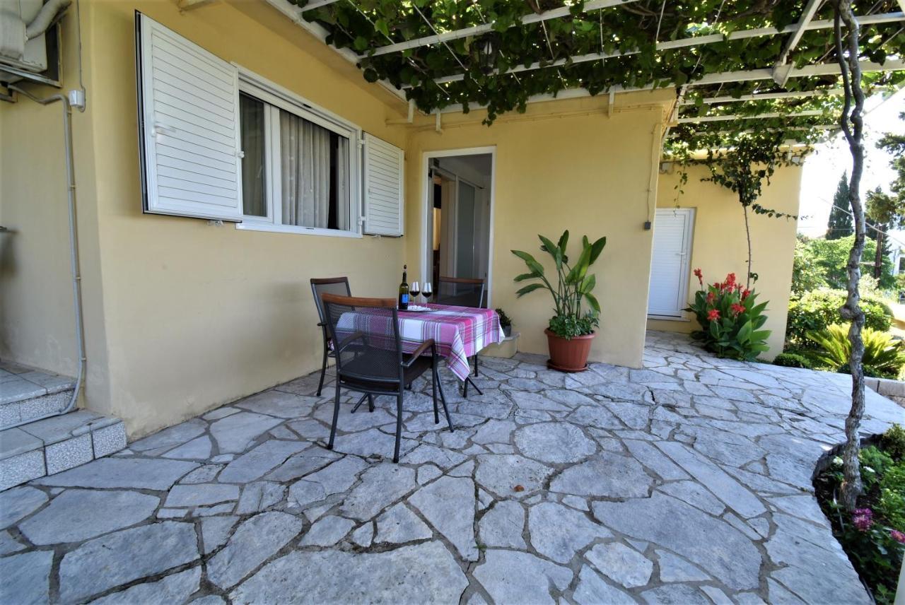 Guesthouse Kanjuo Млини Екстер'єр фото