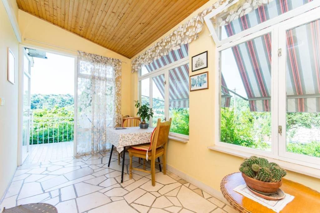 Guesthouse Kanjuo Млини Екстер'єр фото