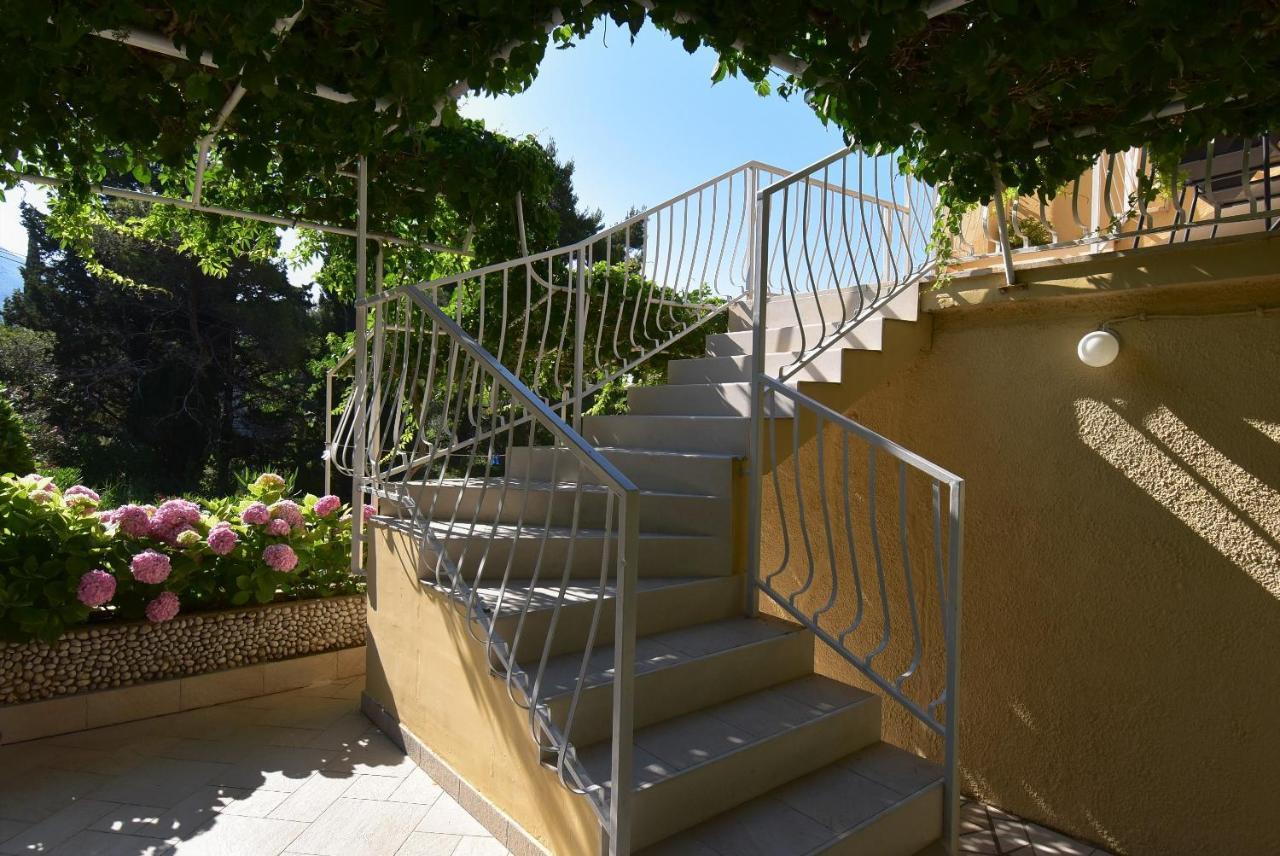 Guesthouse Kanjuo Млини Екстер'єр фото